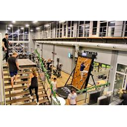 Fitness-world-rotating-climbing-wall-1024x683-1.jpg